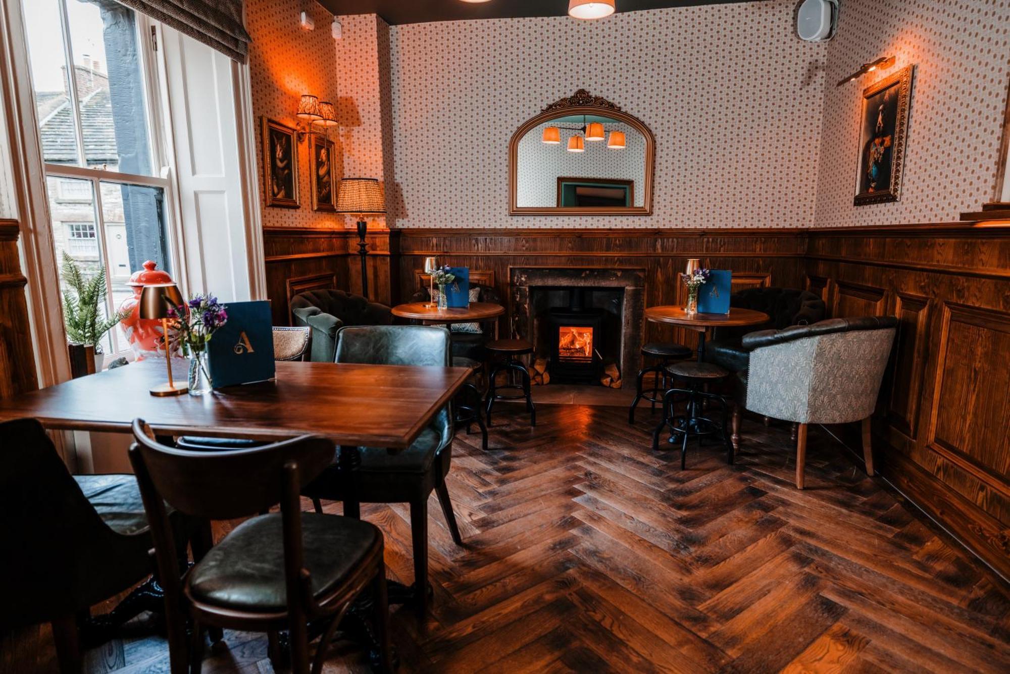The Ashford Arms Hotel Bagian luar foto